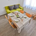 Tonik Lägenhet Zadar
